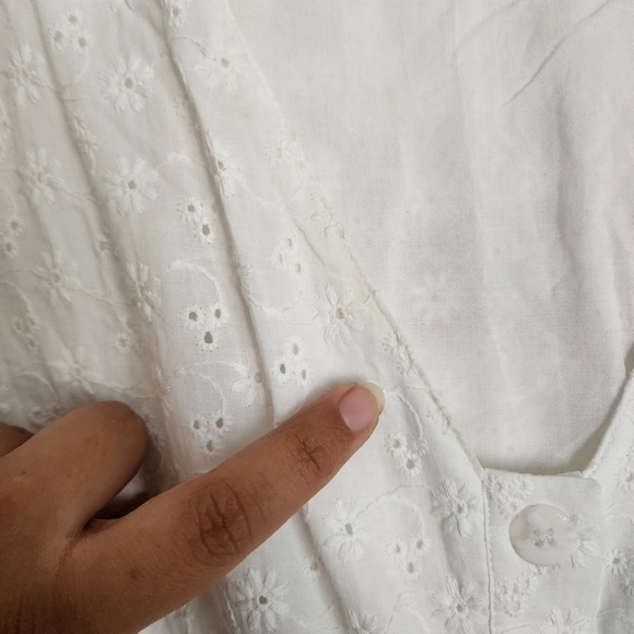 Lane Bryant Crochet Eyelet Daisy Print White Belted Button Down Romper Boho 26 - Picture 11 of 12